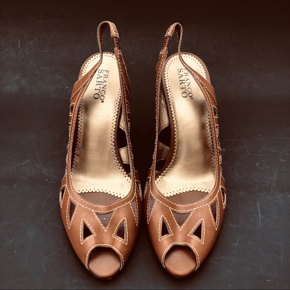 💥🤑Franco Sarto Taupe Leather Peep Toe Sandal🤑💥